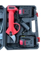 خرید قیچی باغبانی شارژی CQLXZ با تیغه SK5 و باتری ۲۰۰۰ میلیآمپر ساعت برای برش تمیز و سریع شاخهها. دارای طراحی ارگونومیک و ضد لغزش برای راحتی در استفاده طولانیمدت.