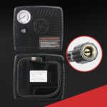 نمای نزدیک از پمپ باد در حال استفاده و متعلقات آن – خرید از گجتیک | ابزاری ضروری برای هر راننده